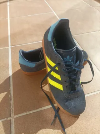 Adidas Gazelle Azul y Amarillo