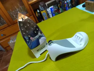 Plancha Inalámbrica MGI