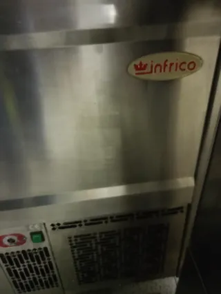 Botellero para bar,restaurante, cafetería, etc..