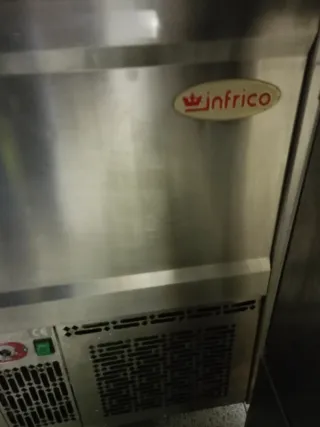 Botellero para bar,restaurante, cafetería, etc..