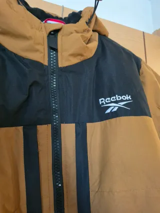 Cazadora Reebok Nueva