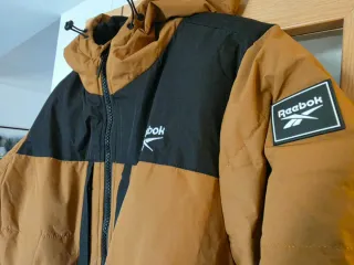 Cazadora Reebok Nueva