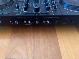 Hercules DJControl Inpulse 500 Mesa DJ