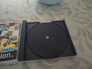 Juego PS1 Ayrton Senna Kart Duel PAL