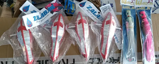 Lote de señuelos de pesca Zalabar