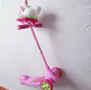 Patinete Razor Jr y juguete unicornio, 2 en 1 rosa