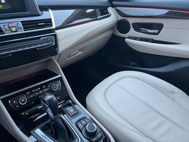 BMW Serie 2 Gran Tourer 220d 2017