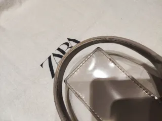 Bolso Tote Bimba y Lola Charol Dorado