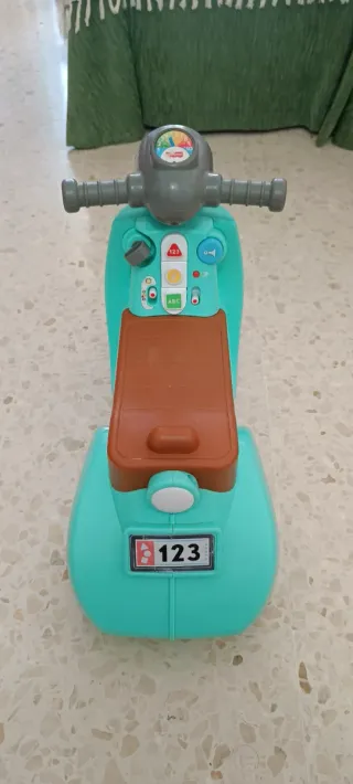 Moto/Vespa Bebé Fisher Price