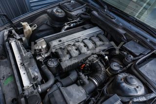 BMW 525I E34 TOURING MANUAL. NACIONAL.