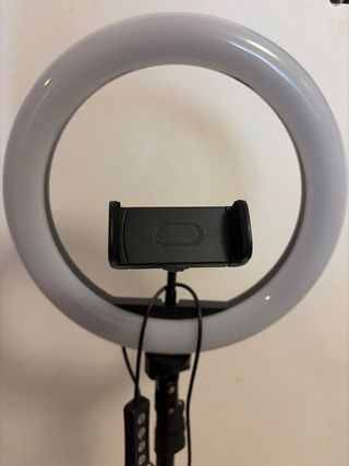 Aro de luz con soporte para móvil
