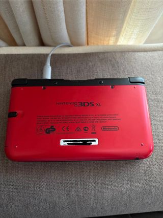 Nintendo 3DS XL Roja