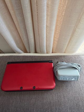 Nintendo 3DS XL Roja