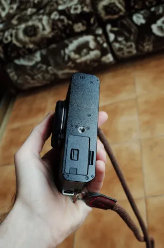 Fujifilm X-E4 + Accesorios