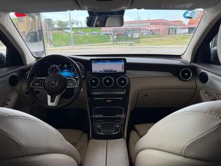 Mercedes-Benz GLC200 MILD HYBRID *AMG* 2021