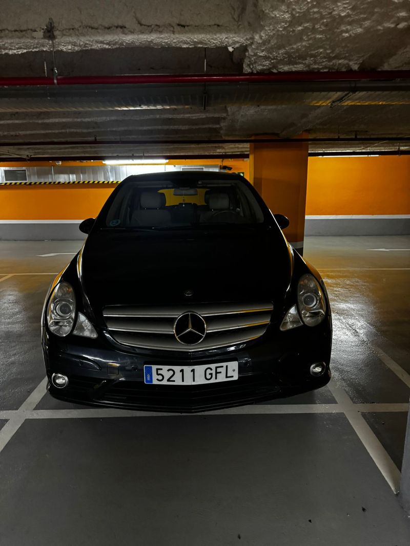 Mercedes-Benz Clase R 500 4MATIC L - foto 1