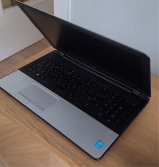 Portátil HP 350 G2 Negro/Plateado