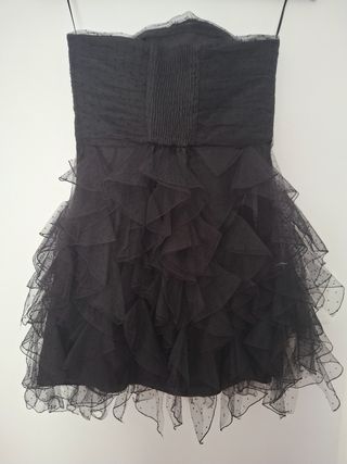 Vestido corto Zara negro volantes tul