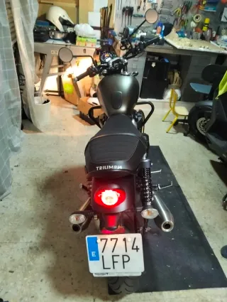 Triumph Street Twin 2019 - 20566 km