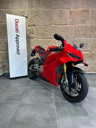DUCATI PANIGALE V4S