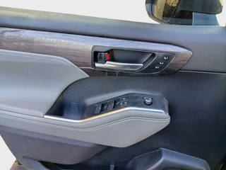 Toyota Highlander 2.5 Advance