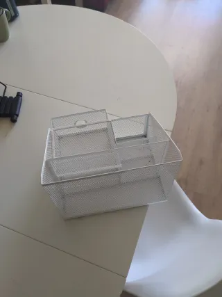 Organizador de escritorio de malla metálica