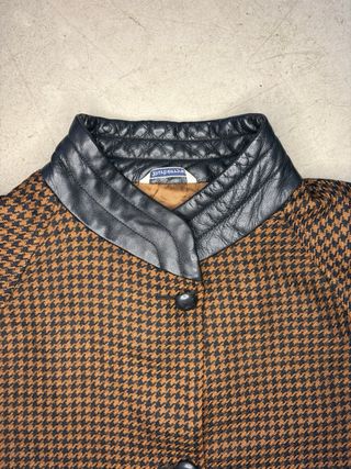 Abrigo Burberrys vintage cuello cuero