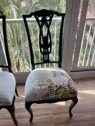 Sillas antiguas restauradas (2 unidades)