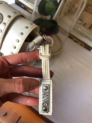 Bolso Mango Blanco Polipiel Tachuelas Hebillas