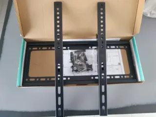 SOPORTE TV FIJO INCLINABLE 26-55" ESTRENAR