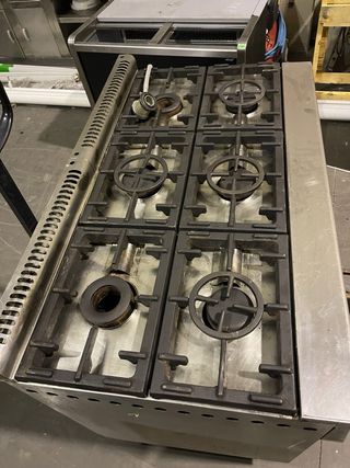 Cocina industrial 6 fuegos