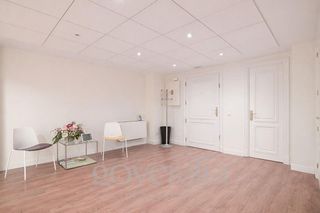 Oficina en alquiler en Recoletos en Madrid