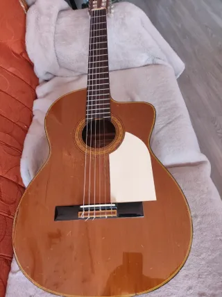 Guitarra Clásica Takamine NCP-132SC Japonesa