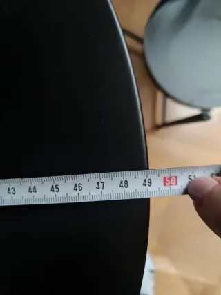 Mesa auxiliar redonda IKEA negra