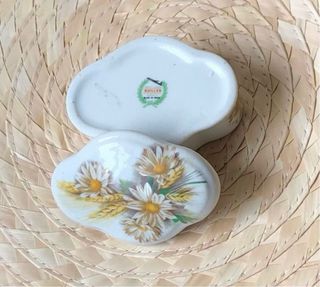 Varias Cajitas de porcelana