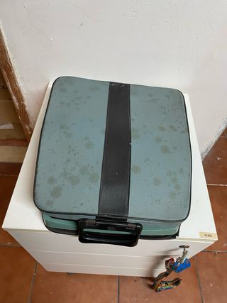 Máquina de escribir Olivetti Lettera 32