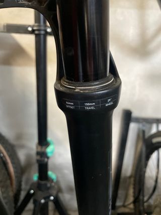 Horquilla RockShox gold rl 35 Negra