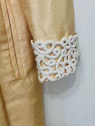 Abrigo Seda Carmen Maza