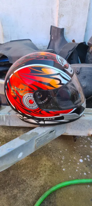 Casco de moto MT Helmets