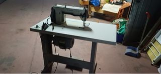 Máquina de Coser Industrial SINGER 591