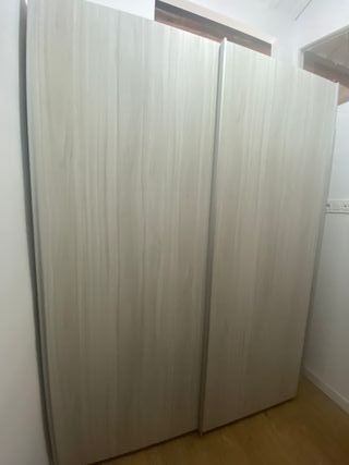Armario roble blanco hecho a medida