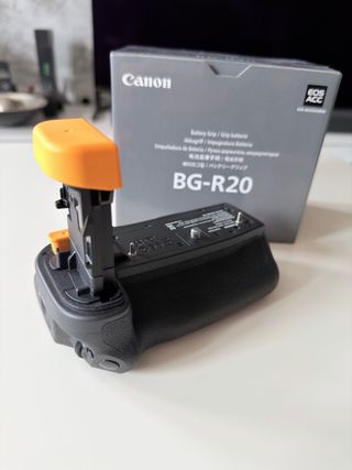 Impugnatura Batteria Canon BG-R20