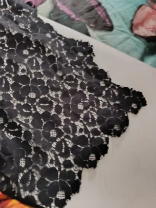 Mantilla de encaje negro para adulta