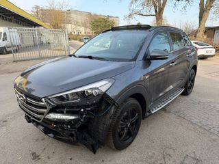 Hyundai TUCSON Premium 4WD