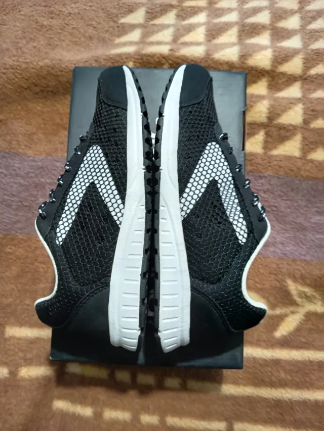 Zapatilla Boomerang Running Negra Unisex