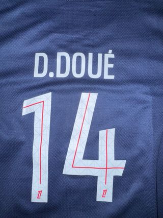 Conjunto niño Paris Saint-Germain Talla 3/8/10 año