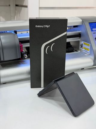 Samsung Galaxy Z Flip 7 256GB Negro