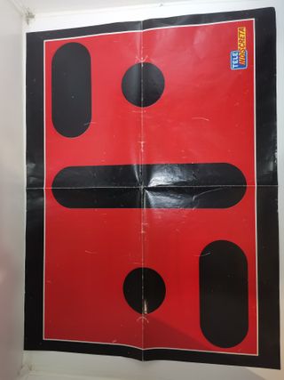 Lote 2 Posters Serie V y Varios