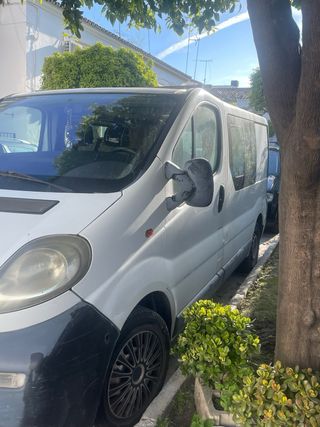 Opel Vivaro 2006
