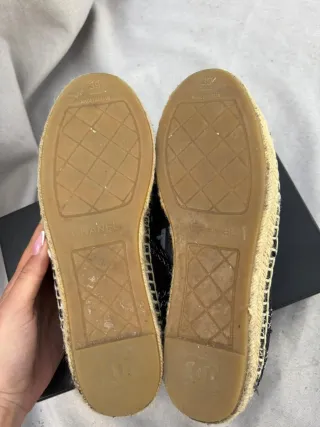 Alpargatas Chanel Negras y Plateadas